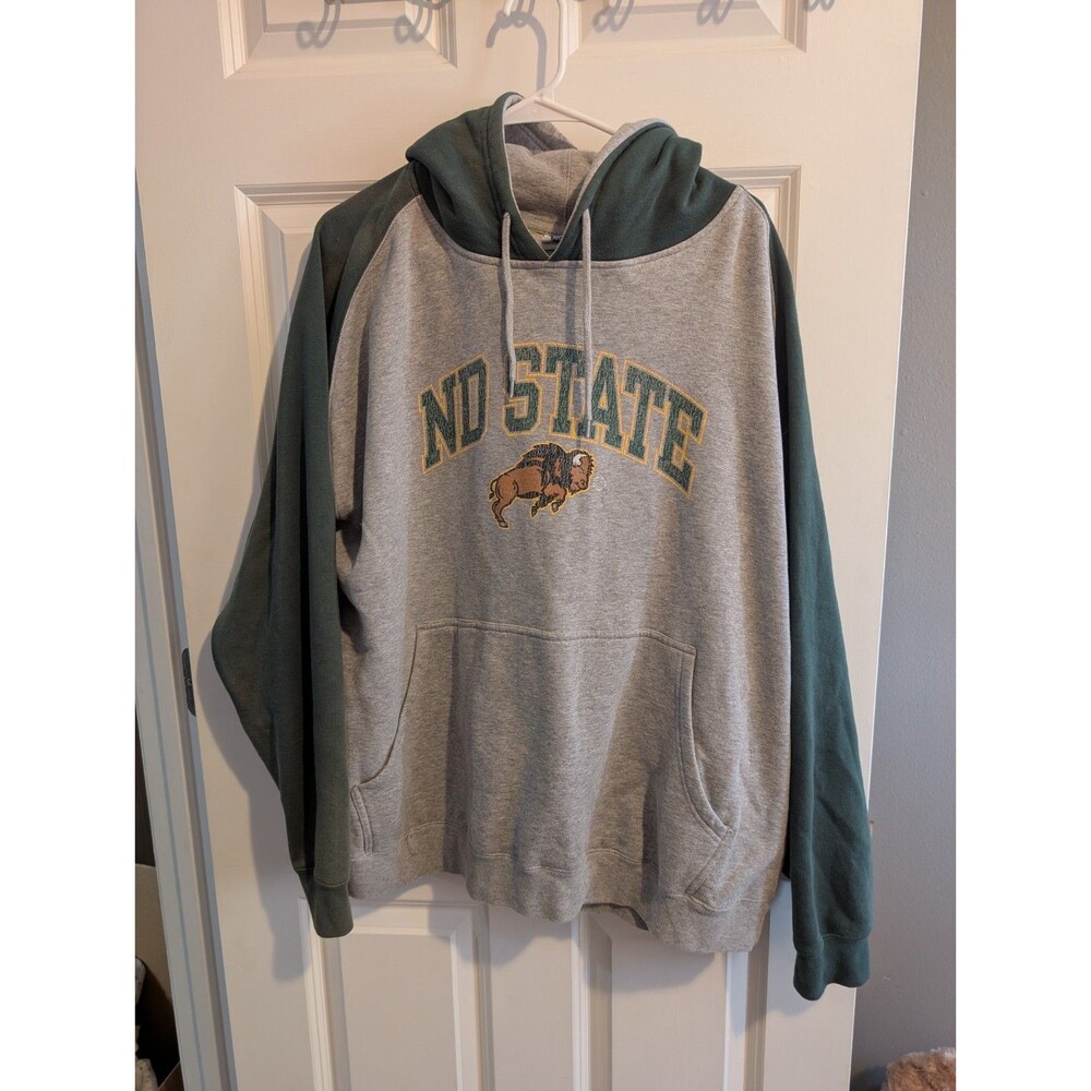 NCAA 2xL North Dakota State Bison Athletics Hood College Sweater ND Distressed